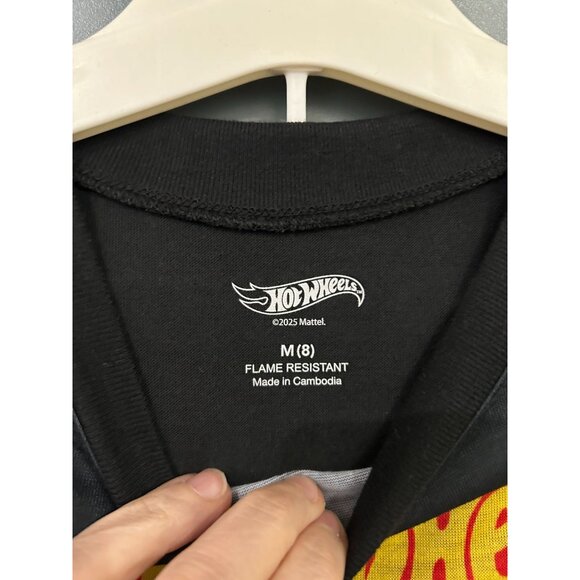 NEW Hot Wheels Boys Flame-Resistant Pajama Set M (8) with Colorful Car Prints - Picture 2 of 4